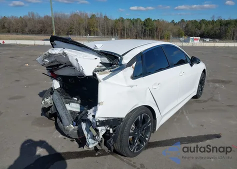 2024 Kia K5 Gt-Line z USA, uszkodzony, nr VIN 5XXG64J22RG244135